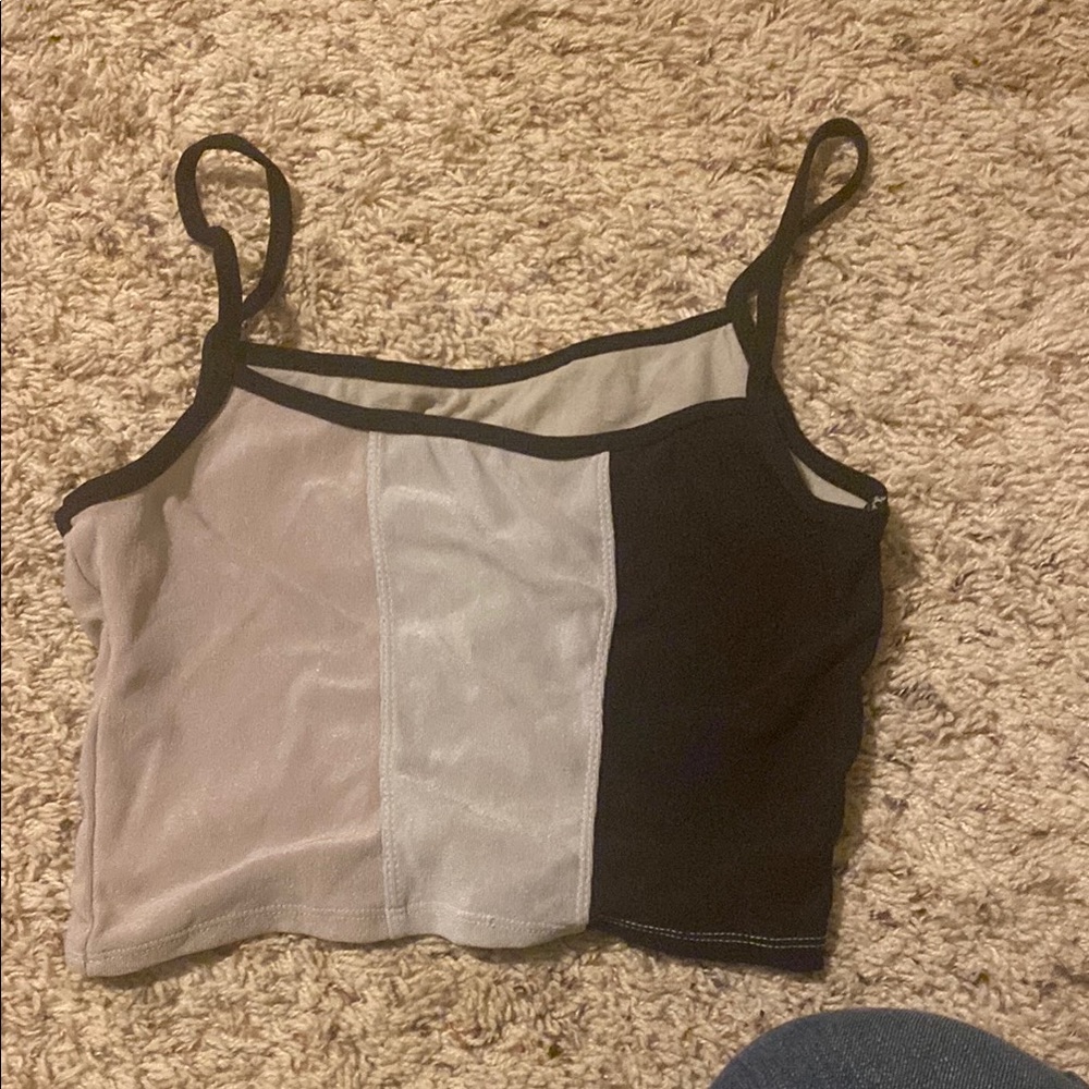 Chic Colorblock Camisole Top - Picture 2 of 2